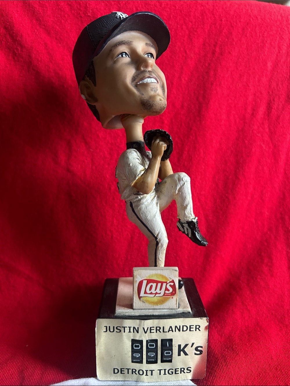 Justin Verlander Detroit Tigers Red Bobblehead Figurine